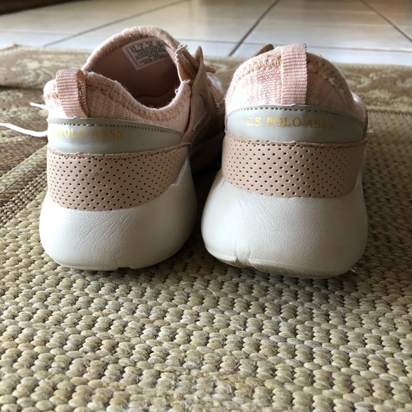 US Polo Association 8.5 Pink Walking Shoe - Picture 4 of 8